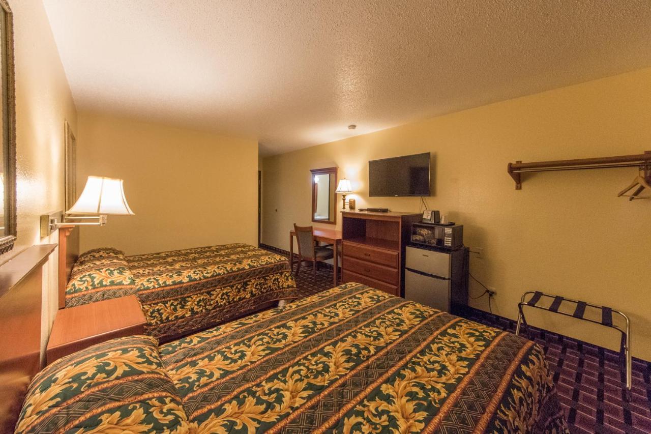Patuxent Inn La Plata Ngoại thất bức ảnh